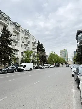 Satılır 2 otaqlı mənzil 50 m²