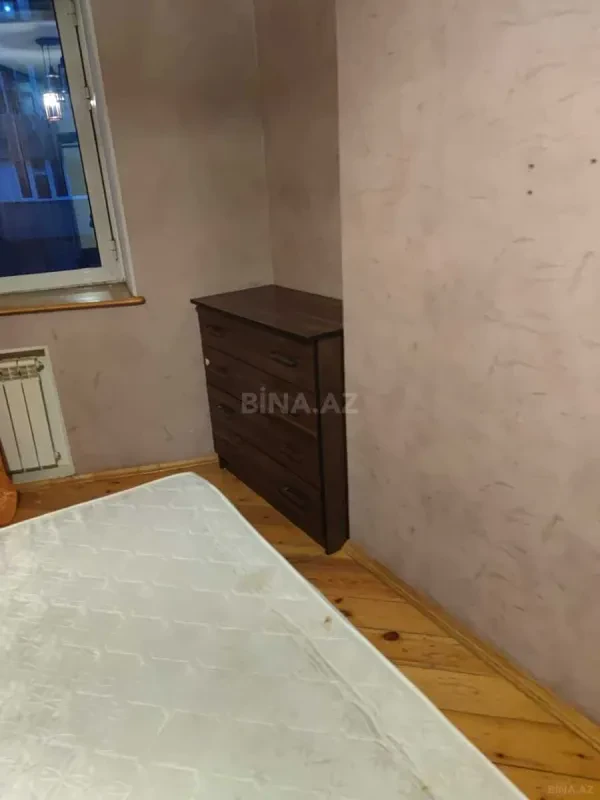 Kirayə verilir 2 otaqlı mənzil 45 m²
