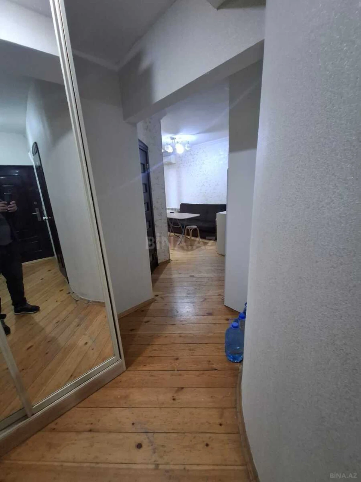 Kirayə verilir 2 otaqlı mənzil 45 m²