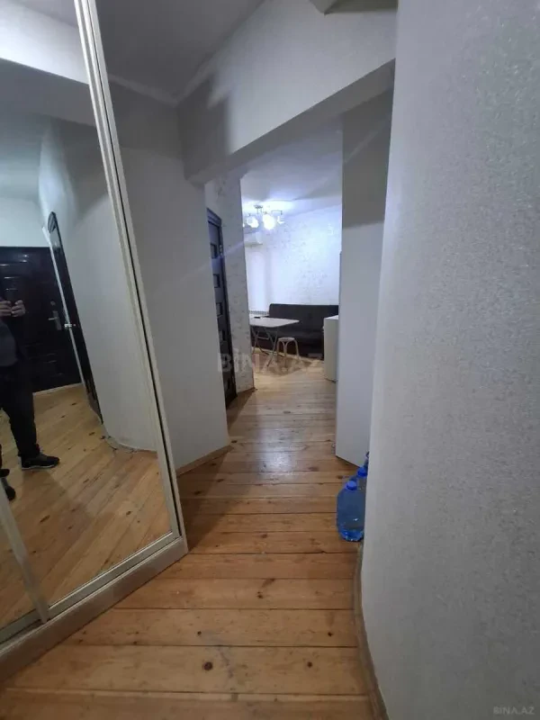 Kirayə verilir 2 otaqlı mənzil 45 m²