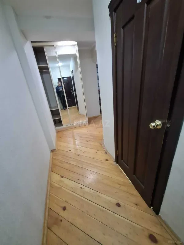 Kirayə verilir 2 otaqlı mənzil 45 m²