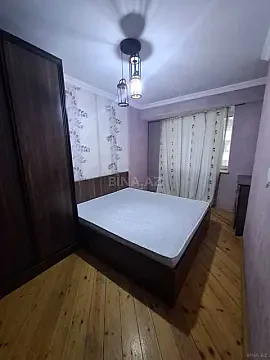 Kirayə verilir 2 otaqlı mənzil 45 m²