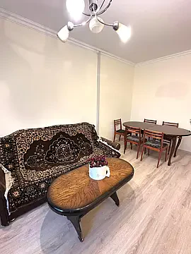 Kirayə verilir 3 otaqlı mənzil 70 m²