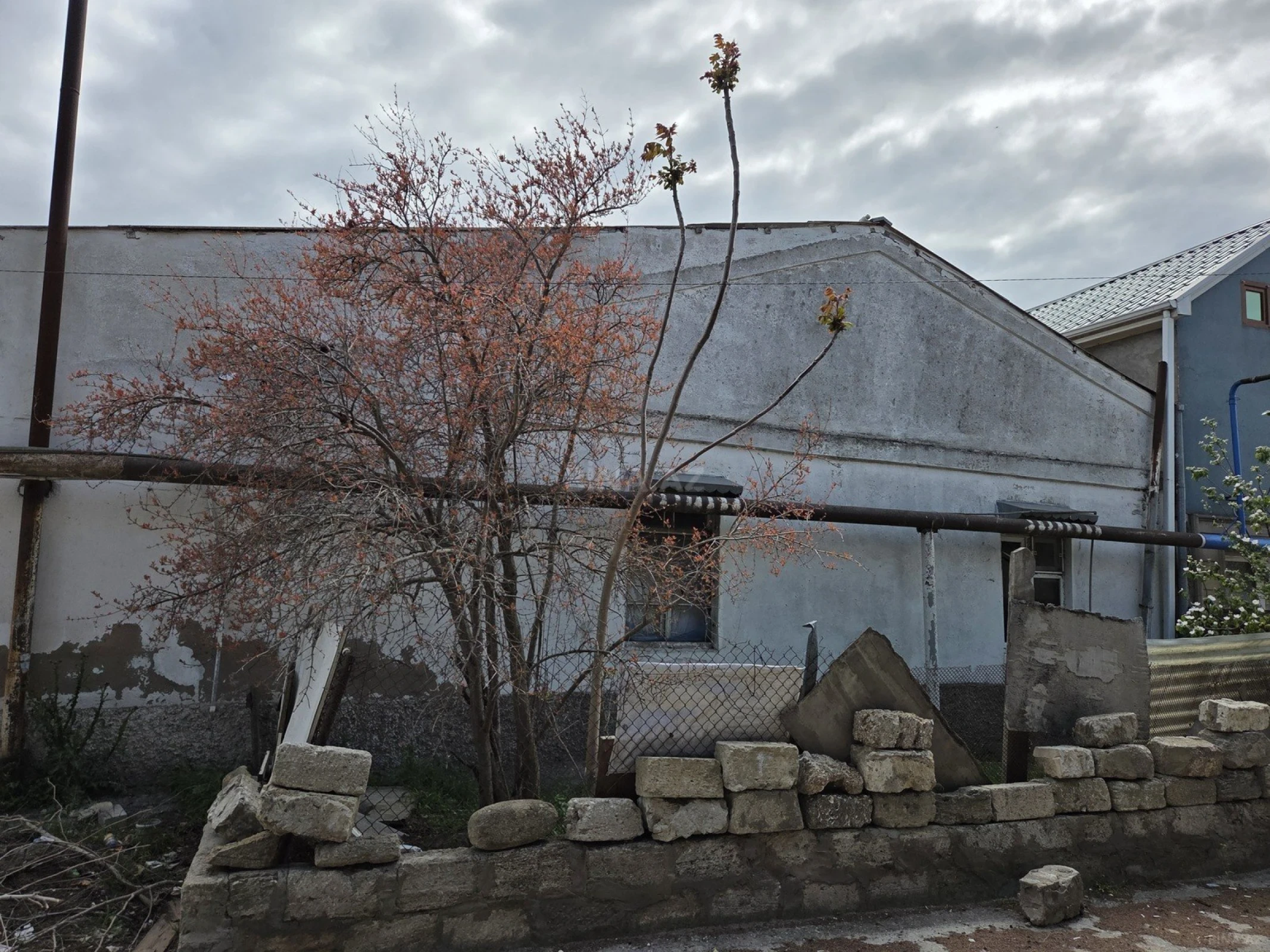 Satılır 4 otaqlı həyət evi 1500 m²