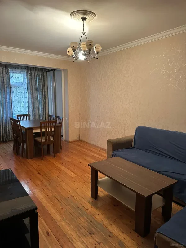 Kirayə verilir 2 otaqlı mənzil 55 m²