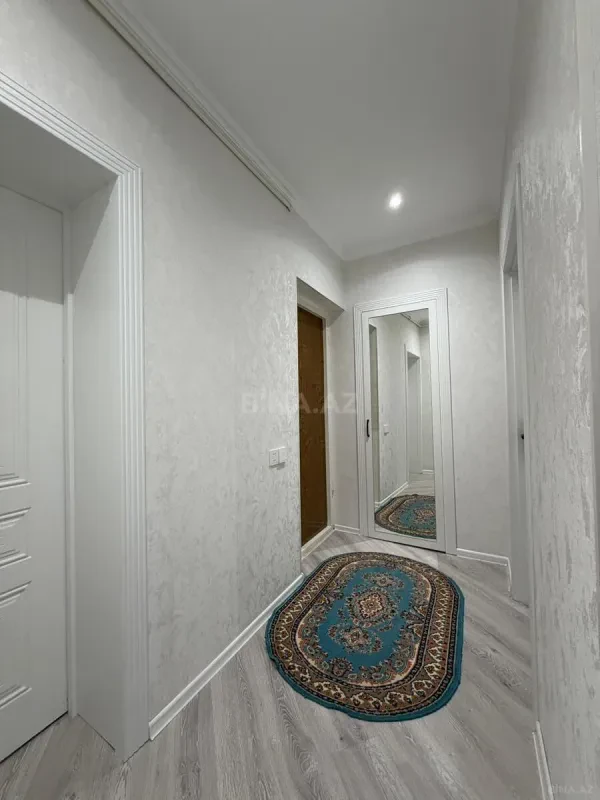 Kirayə verilir 2 otaqlı mənzil 60 m²