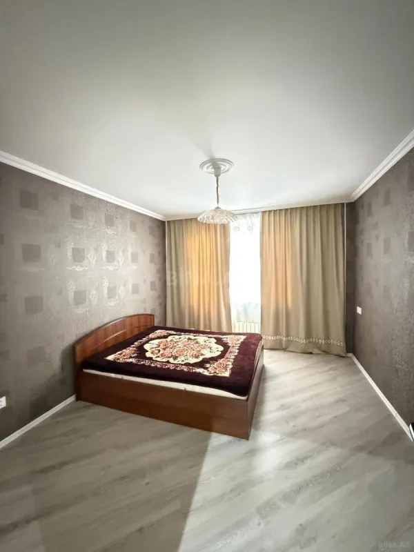 Kirayə verilir 2 otaqlı mənzil 60 m²