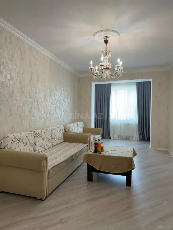 Kirayə verilir 2 otaqlı mənzil 60 m²