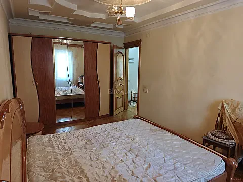 Kirayə verilir 3 otaqlı mənzil 100 m²