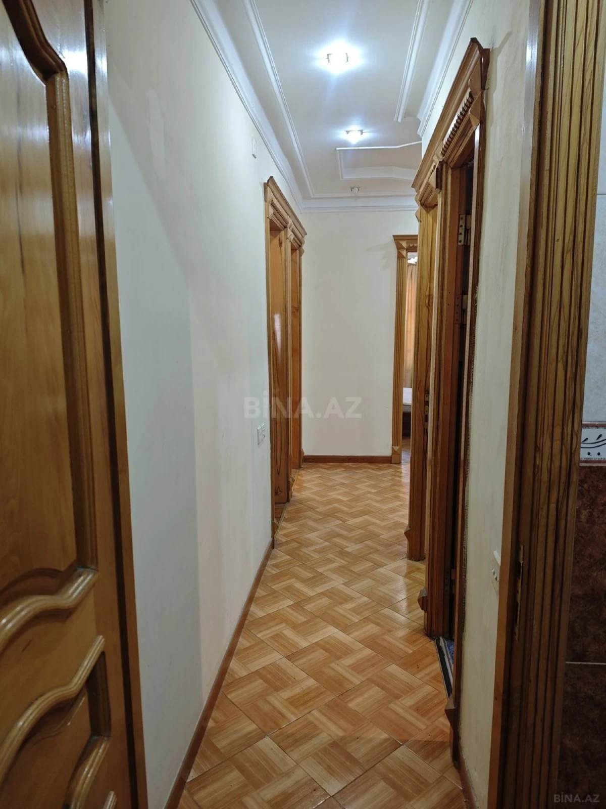 Kirayə verilir 3 otaqlı mənzil 100 m²
