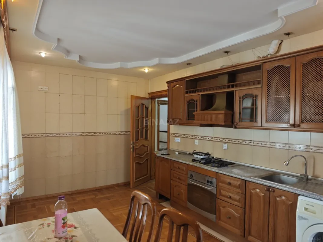 Kirayə verilir 3 otaqlı mənzil 100 m²