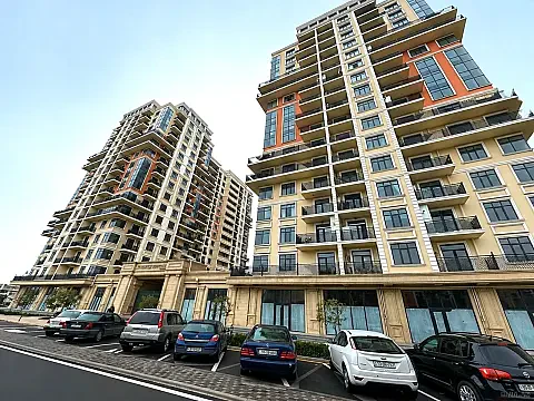 Satılır 2 otaqlı mənzil 65 m² — Bakı, Həzi Aslanov qəs. 2 otaq 65.00 m²
