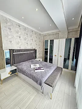 Kirayə verilir 3 otaqlı mənzil 113 m²
