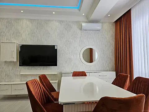 Kirayə verilir 3 otaqlı mənzil 113 m²