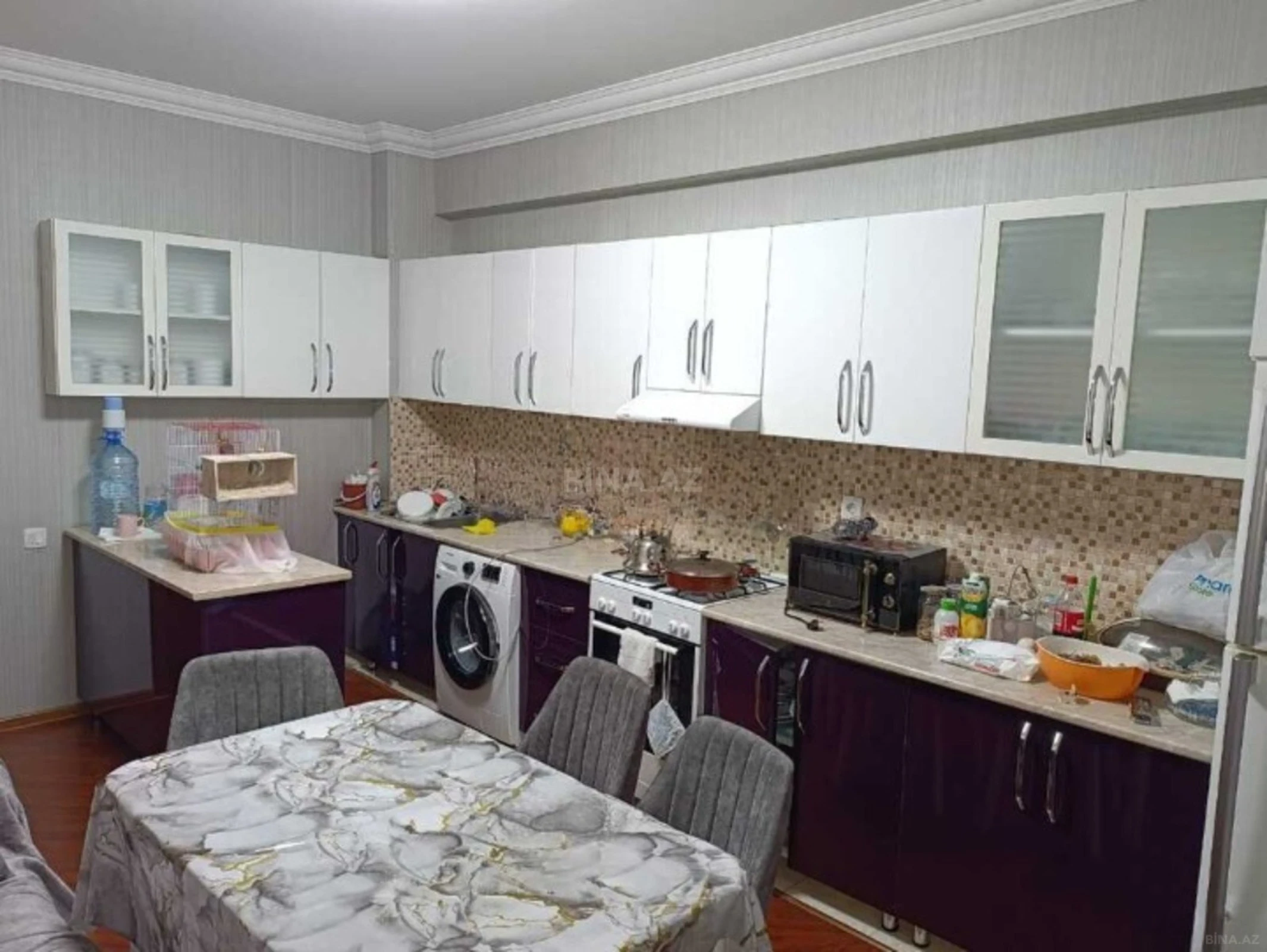 Satılır 3 otaqlı mənzil 137 m²
