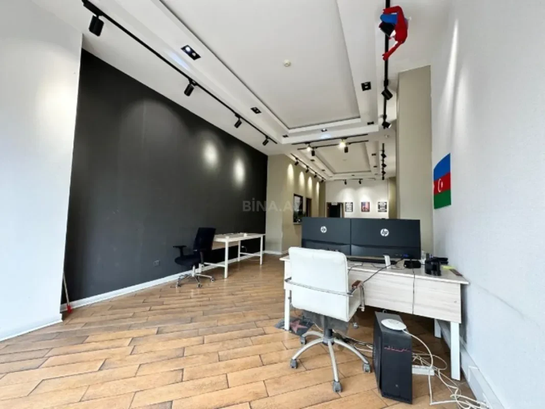 Kirayə verilir 3 otaqlı ofis 100 m²