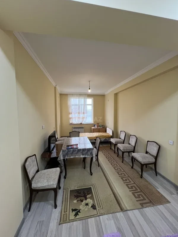 Kirayə verilir 2 otaqlı mənzil 555 m²