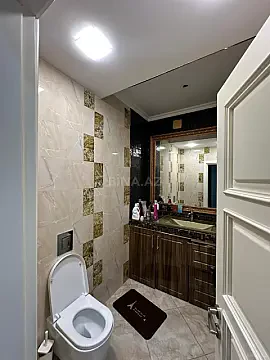 Kirayə verilir 3 otaqlı mənzil 150 m²
