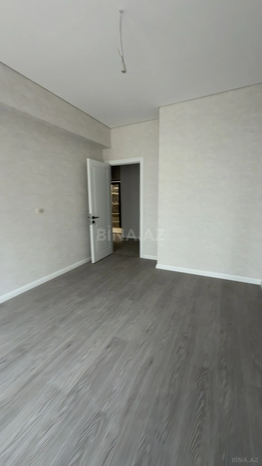 Satılır 3 otaqlı mənzil 72 m²