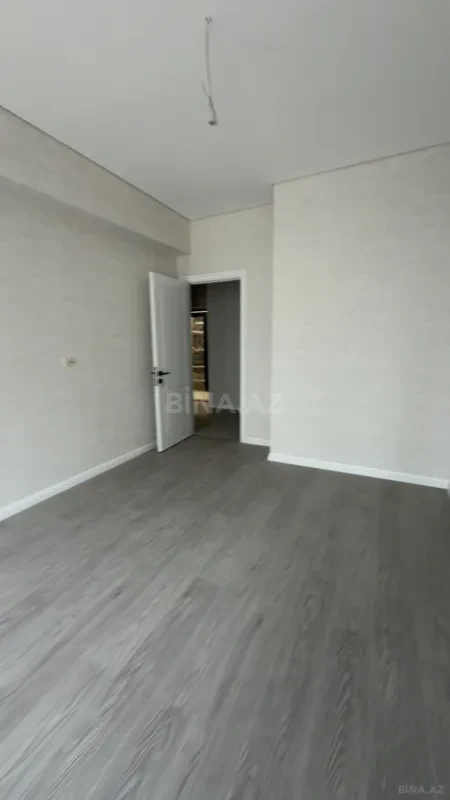 Satılır 3 otaqlı mənzil 72 m²