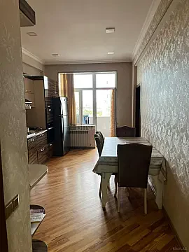 Satılır 2 otaqlı mənzil 66 m²