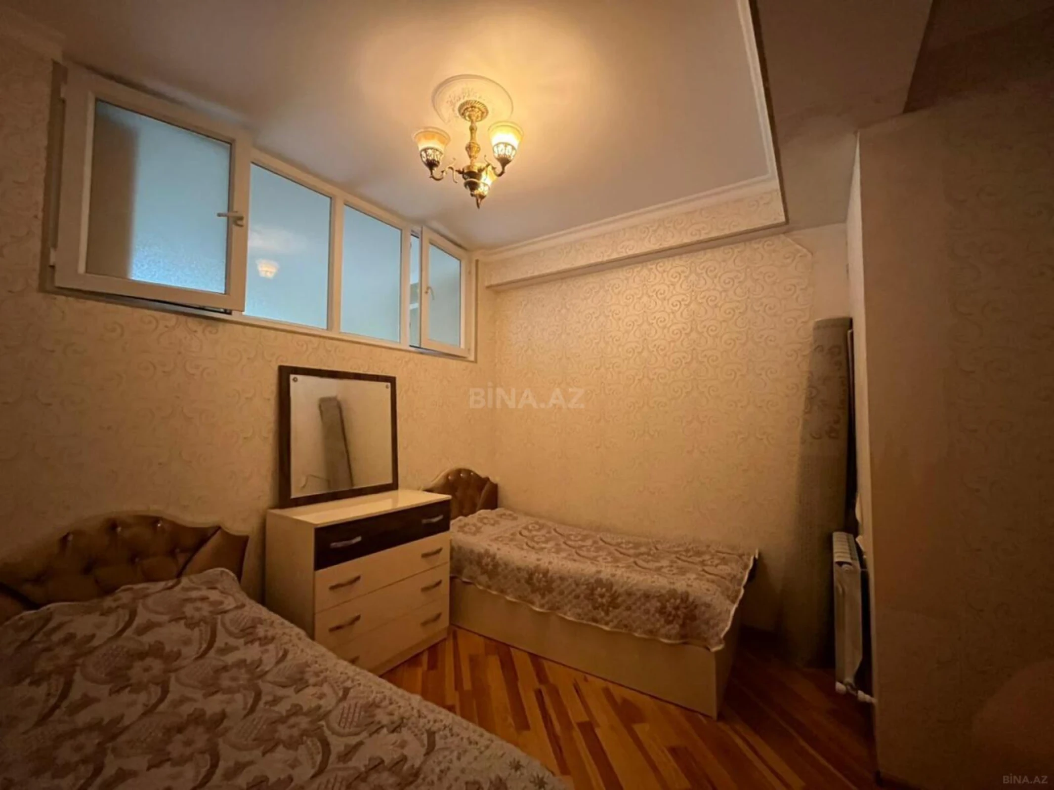 Satılır 2 otaqlı mənzil 66 m²