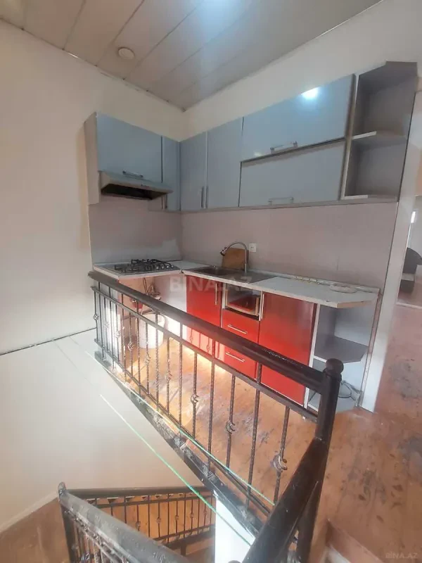 Satılır 5 otaqlı həyət evi 110 m²