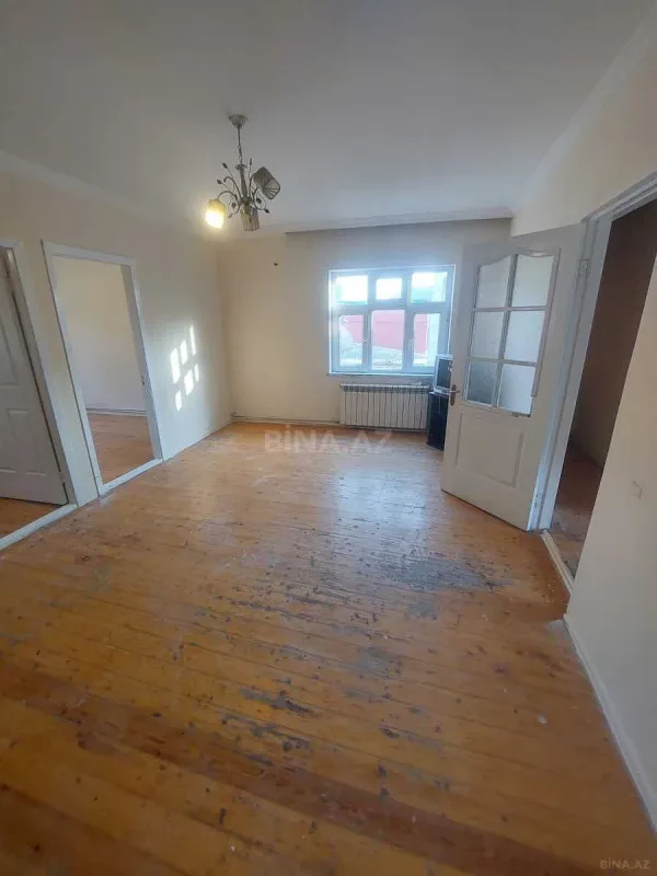 Satılır 5 otaqlı həyət evi 110 m²