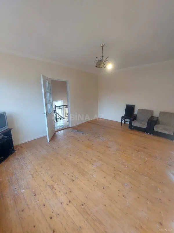 Satılır 5 otaqlı həyət evi 110 m²