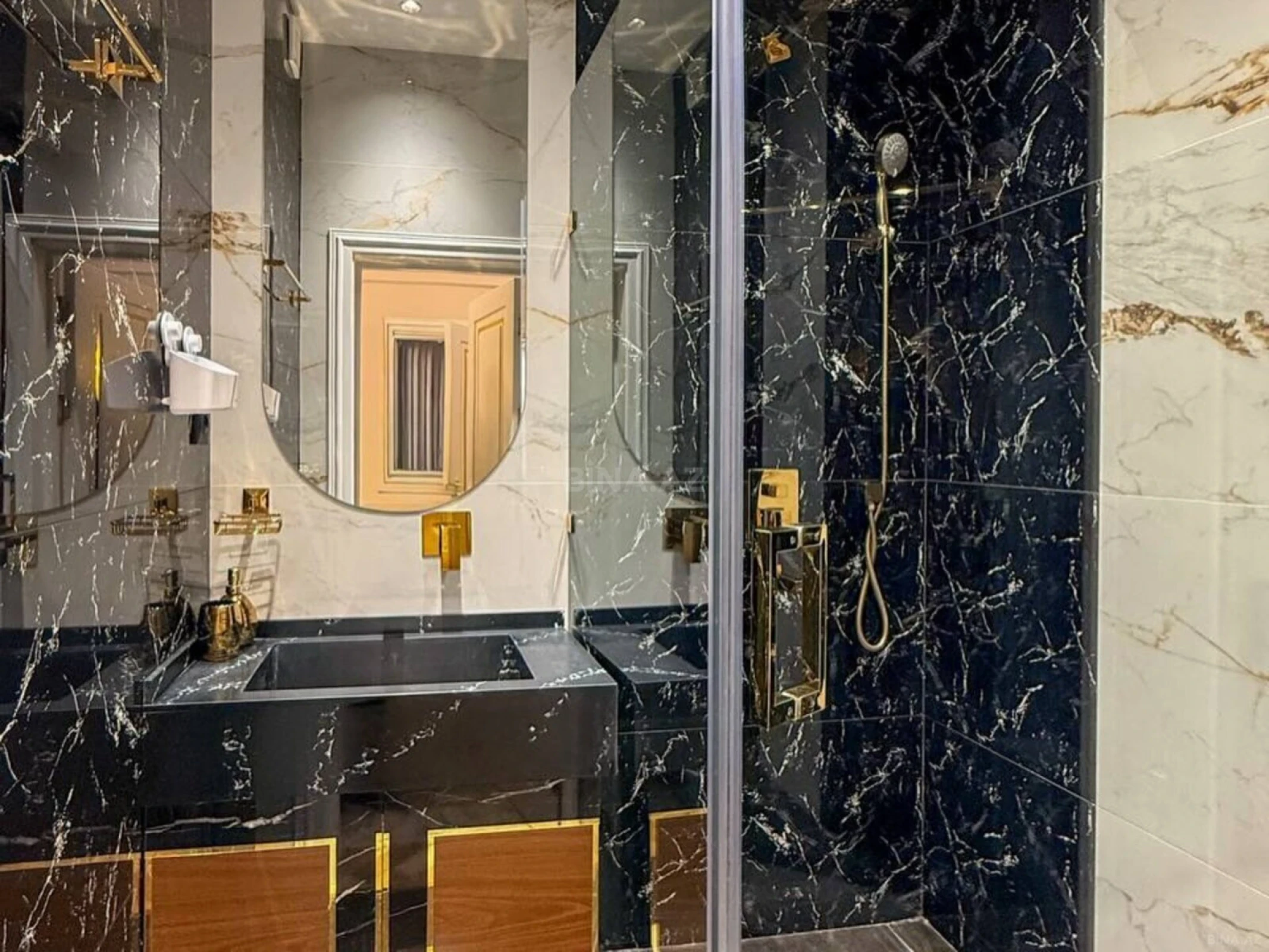 Kirayə verilir 2 otaqlı mənzil 60 m²