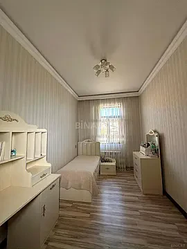 Kirayə verilir 6 otaqlı həyət evi 255 m²