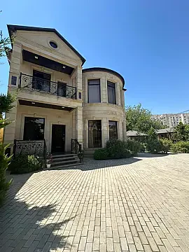 Kirayə verilir 6 otaqlı həyət evi 255 m² — Bakı, Badamdar 6 otaq 255.00 m²