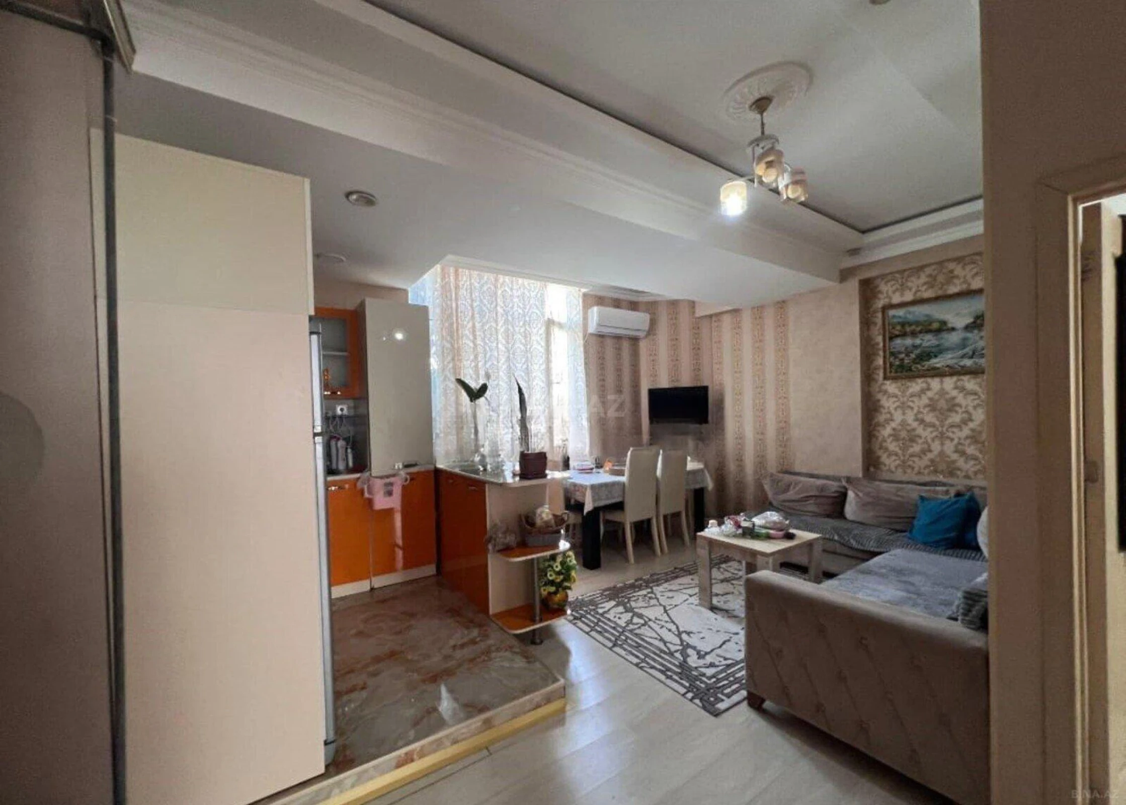 Kirayə verilir 3 otaqlı mənzil 103 m²