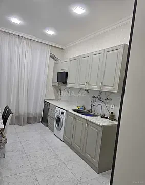 Kirayə verilir 3 otaqlı mənzil 103 m²