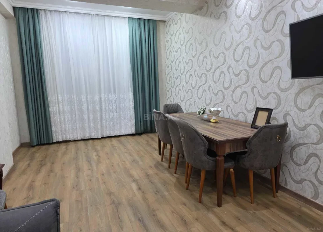 Kirayə verilir 3 otaqlı mənzil 103 m²