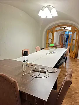 Kirayə verilir 2 otaqlı ofis 65 m²