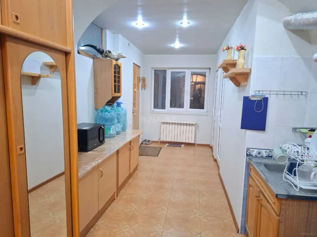 Kirayə verilir 2 otaqlı ofis 65 m²