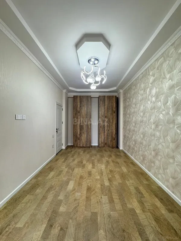 Satılır 2 otaqlı mənzil 69 m²