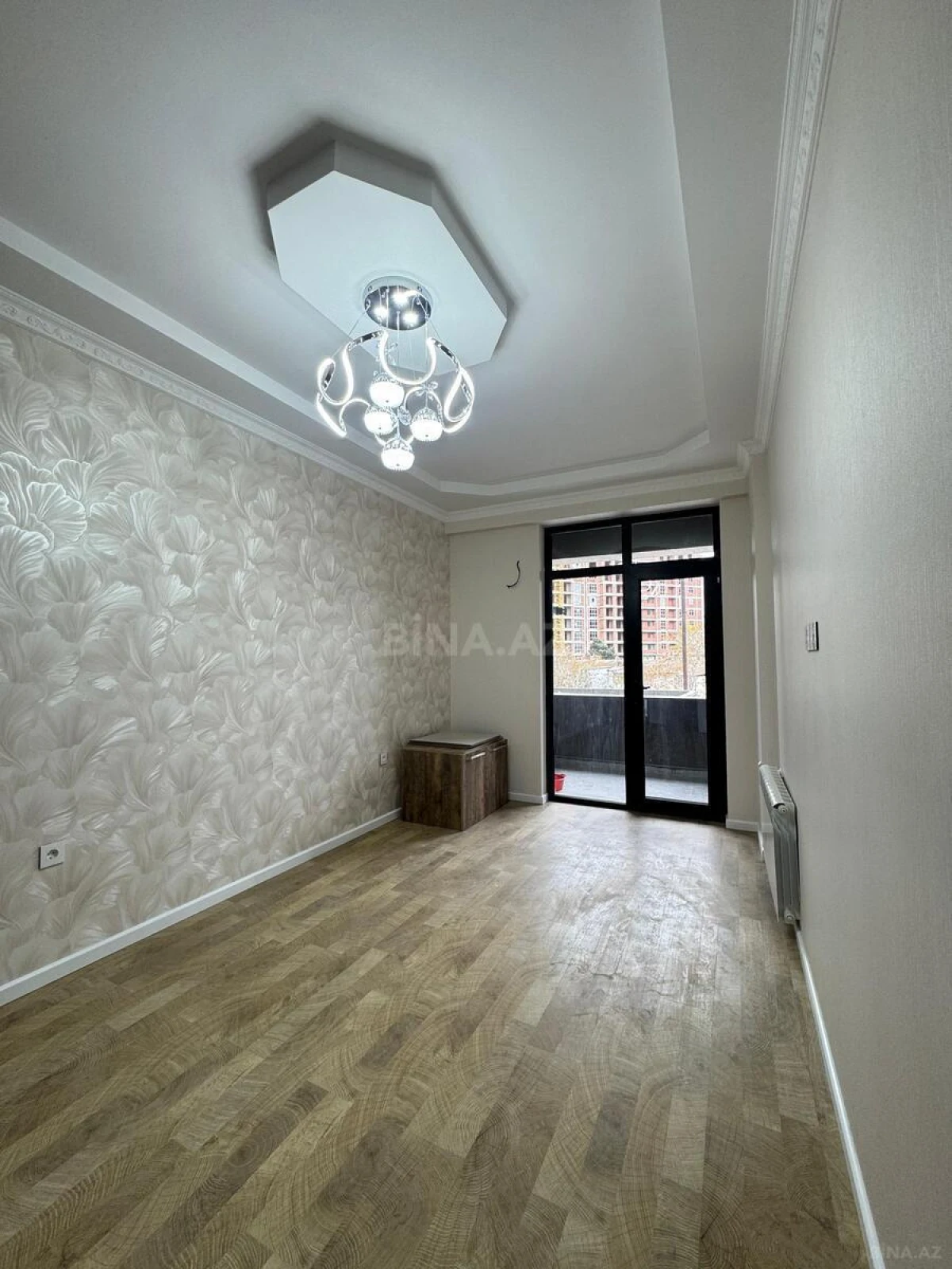 Satılır 2 otaqlı mənzil 69 m²