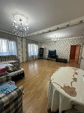 Kirayə verilir 3 otaqlı mənzil 115 m²
