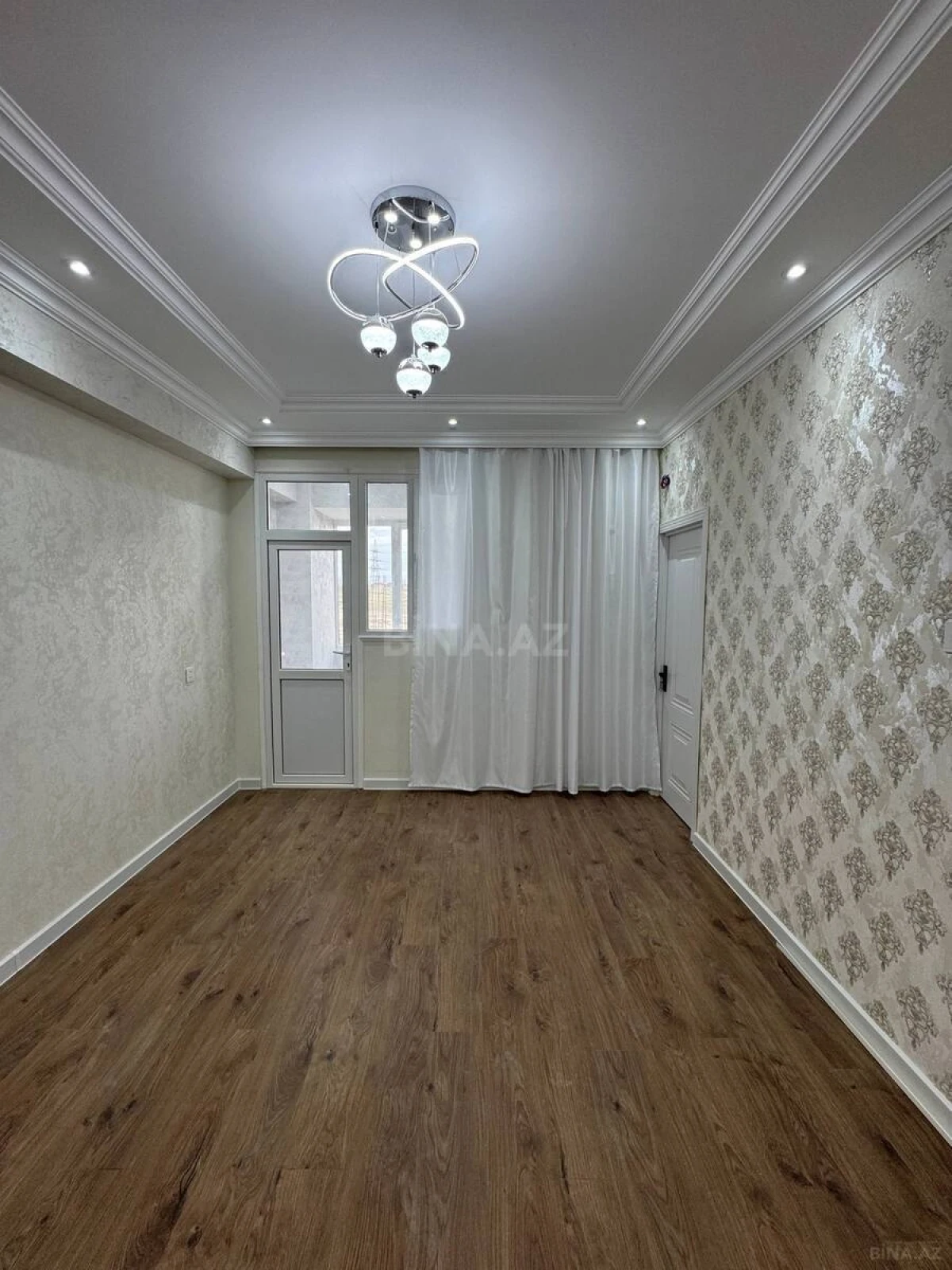 Satılır 3 otaqlı mənzil 55 m²