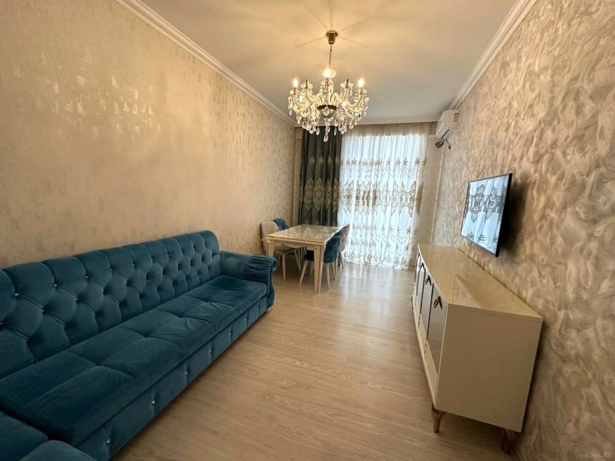 Satılır 2 otaqlı mənzil 75 m²