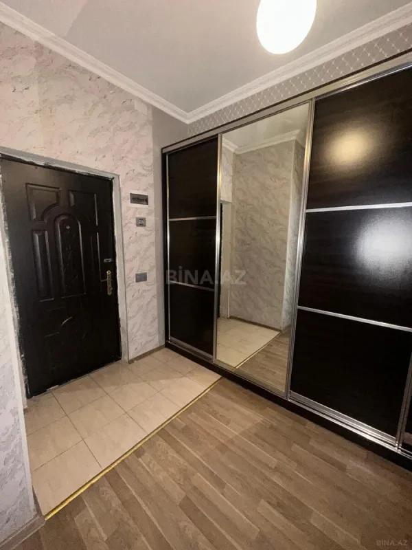 Kirayə verilir 3 otaqlı mənzil 120 m²