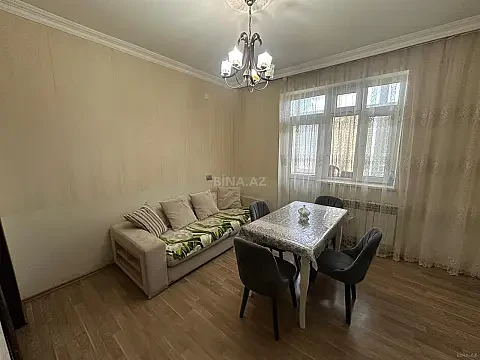 Kirayə verilir 3 otaqlı mənzil 120 m²