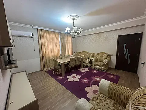 Kirayə verilir 3 otaqlı mənzil 120 m²