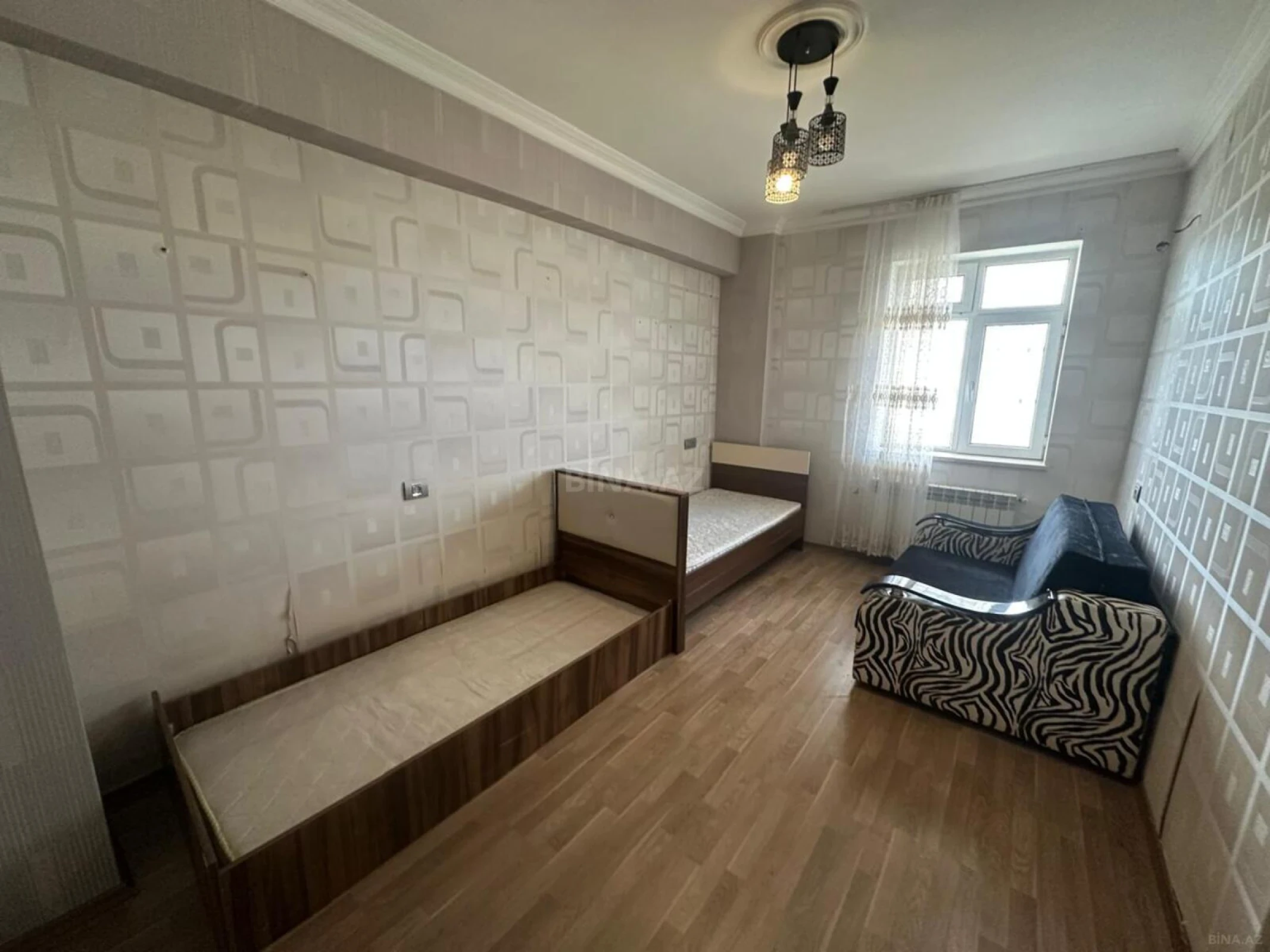 Kirayə verilir 3 otaqlı mənzil 120 m²