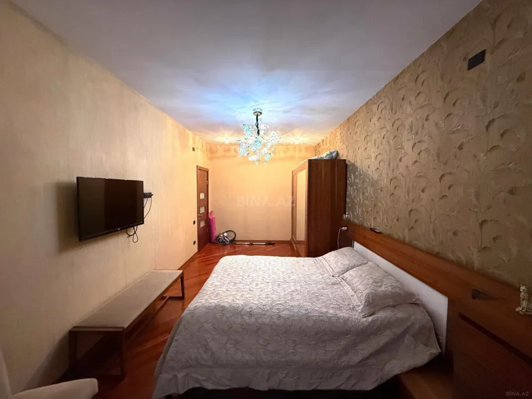 Satılır 3 otaqlı mənzil 100 m²