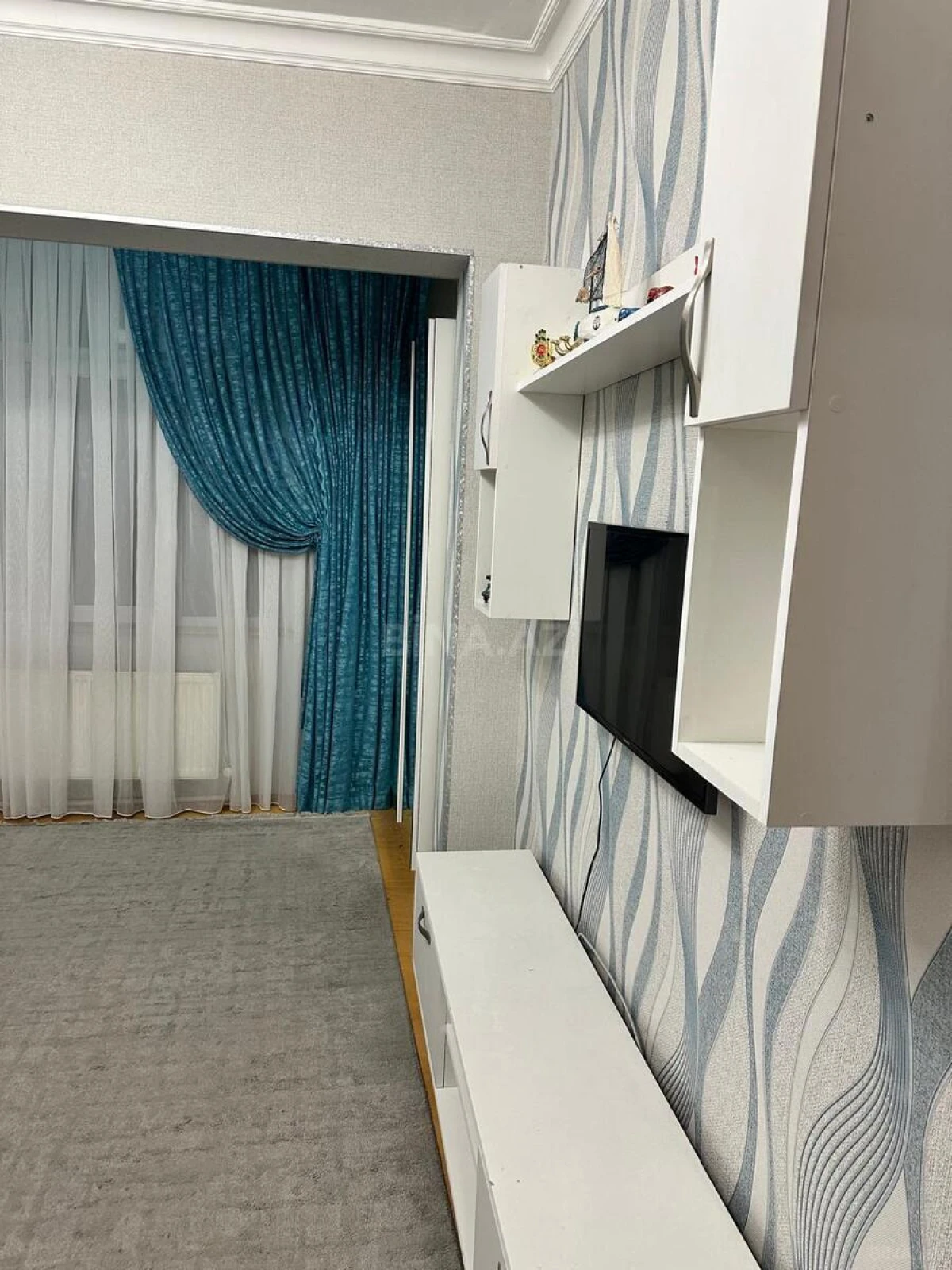 Satılır 2 otaqlı mənzil 55 m²