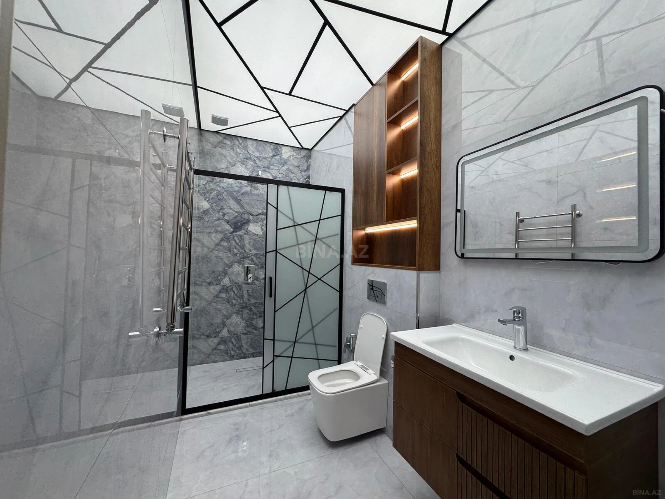 Satılır 3 otaqlı mənzil 63 m²