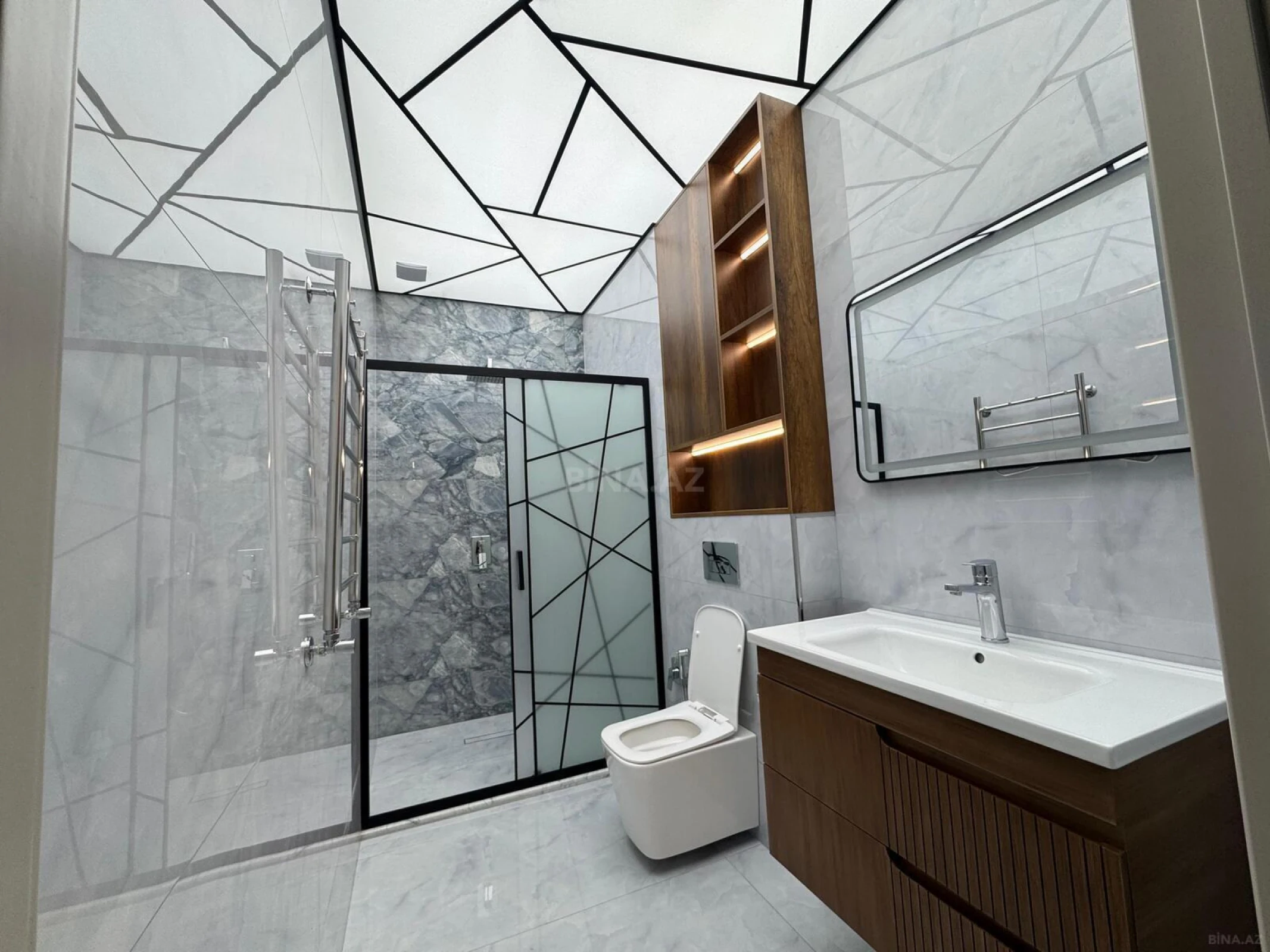 Satılır 3 otaqlı mənzil 63 m²